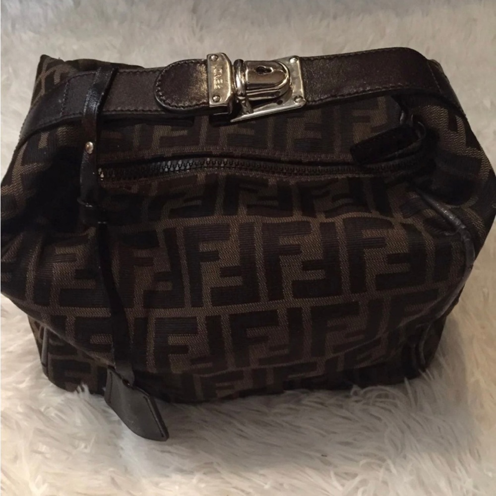 Authentic Fendi bag - Picture 5 of 11